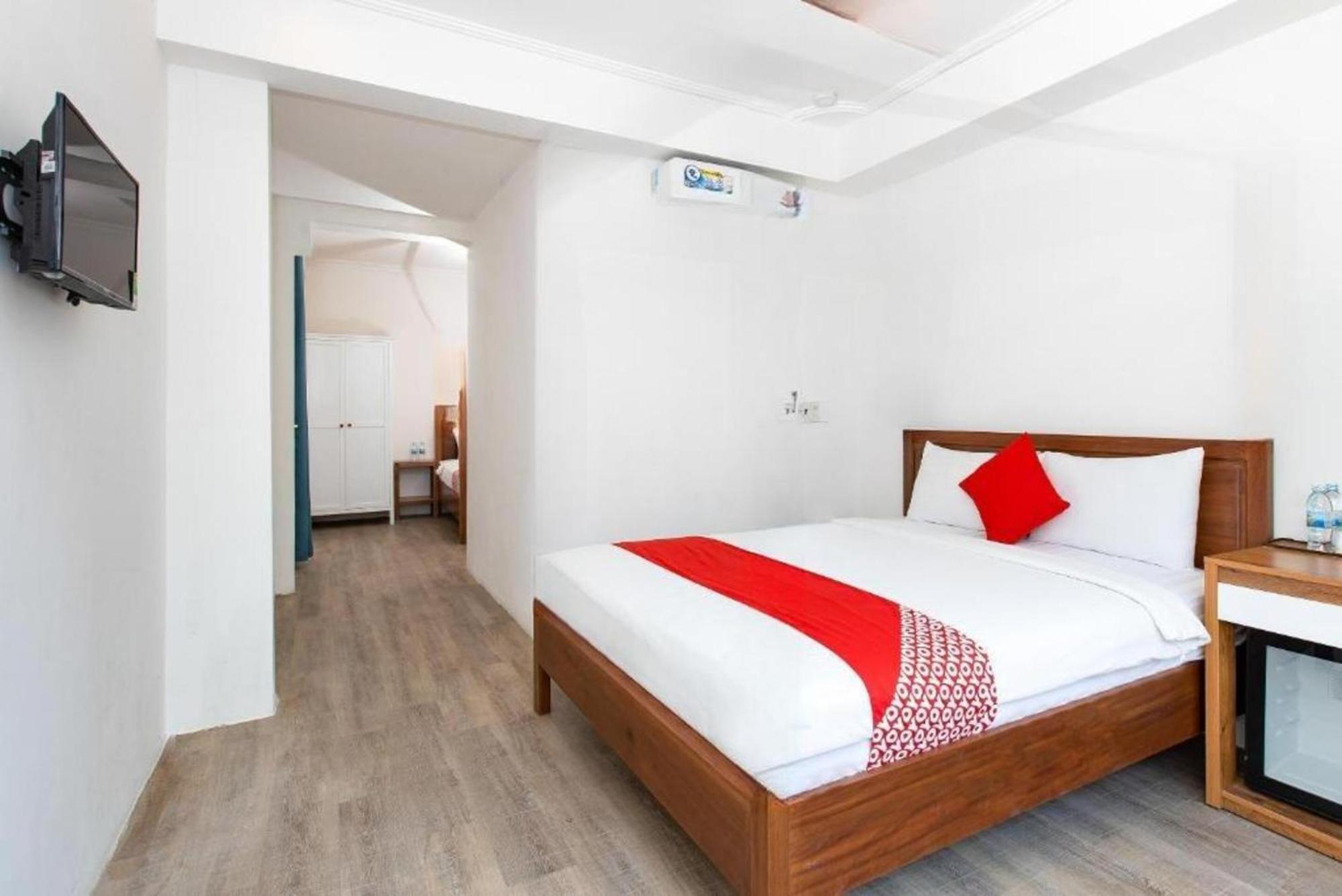 Gis Hotel Nha Trang & Motorbike Rental Exterior foto