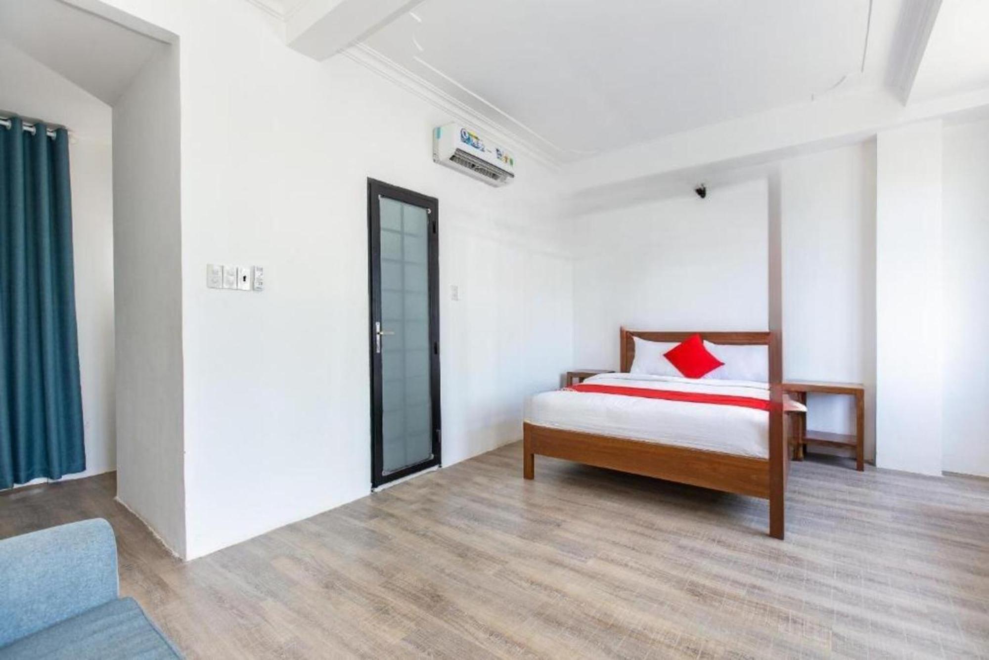 Gis Hotel Nha Trang & Motorbike Rental Exterior foto